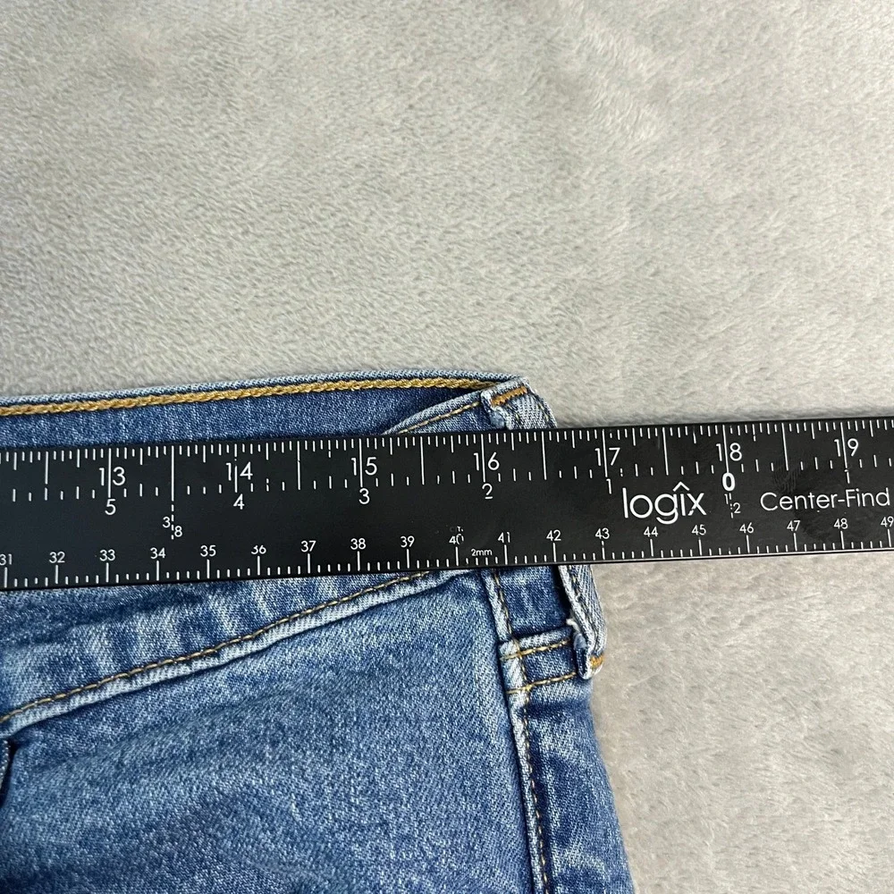 Abercrombie & Fitch Mid Rise Bootcut Jeans Womens 31 Short Blue Denim Med Wash